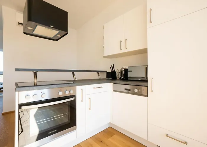Апартаменти Orestaliving - Penthouse With Private Terrace