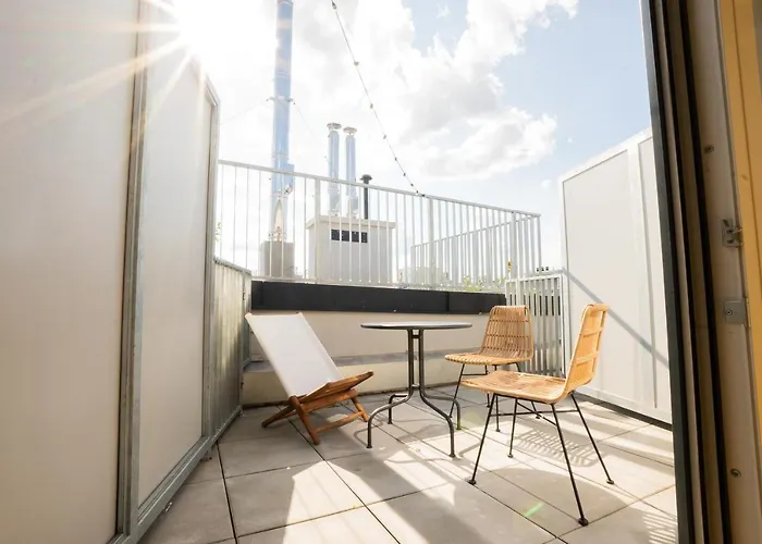 Апартаменти Orestaliving - Penthouse With Private Terrace *